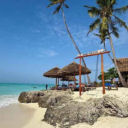 Dhow Beach Boutique Hotel Нунгви Экстерьер фото